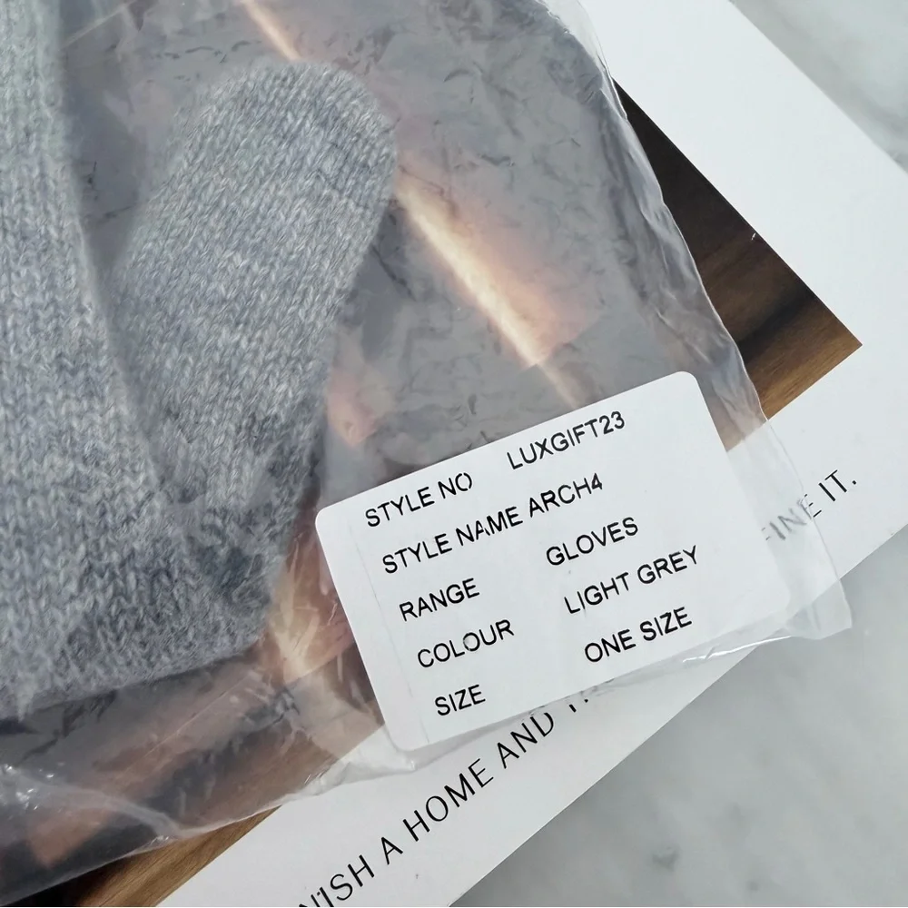 Arch 4 London 100% Cashmere Gloves‎